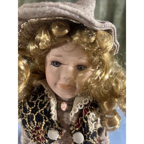 Ashley Belle Fine Bisque Porcelain Collectible Keepsakes Doll 11" tall "Violet" - Picture 4 of 7
